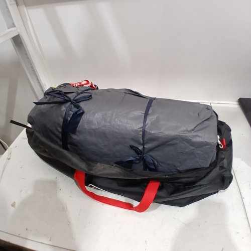 COLEMAN CARLSBAD DARK ROO DOME CAMPING TENT WITH SCREEN ROOM - 6 PERSON - GREEN/BLACK image 2