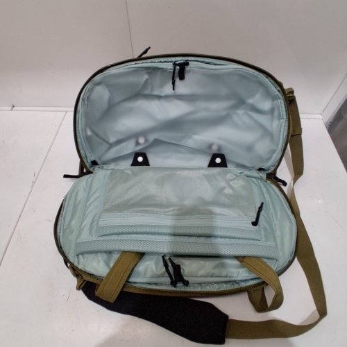 THULE AION DUFFEL BAG WITH ORGANIZATION POCKETS - 35L - OLIVE GREEN (MODEL: 3204726) image 3