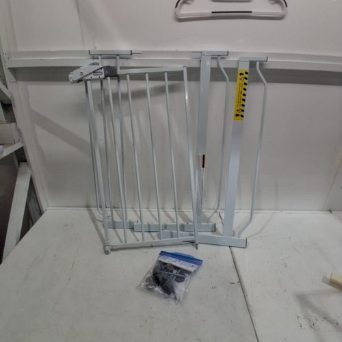 REGALO WIDESPAN WALK-THROUGH METAL BABY GATE - 30" - WHITE image 2