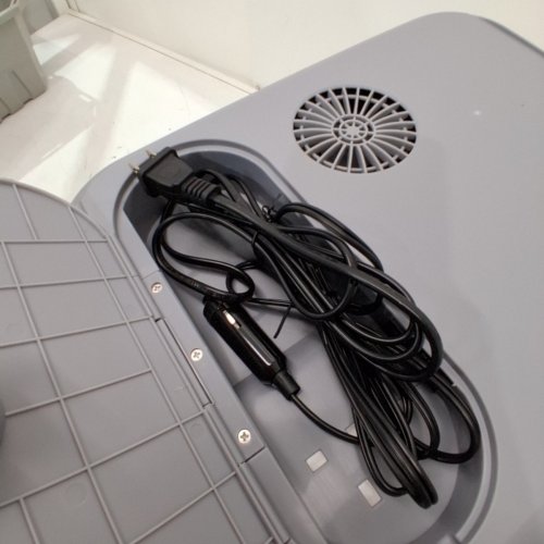 GARVEE PORTABLE CAR ELECTRIC COOLER & WARMER - 32QT - LIGHT GREY (MODEL:PAE_33KMVWQ8) image 8