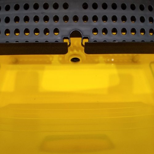 RUBBERMAID COMMERCIAL HYGEN PRESS WRING BUCKET FOR MICROFIBER FLAT MOPS - YELLOW/BLACK (MODEL: Q900-88) image 3