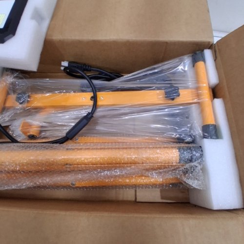 JC-LGL 2 HEAD LED WORK LIGHTS WITH STAND - 80W - 10000LM - YELLOW/BLACK image 4