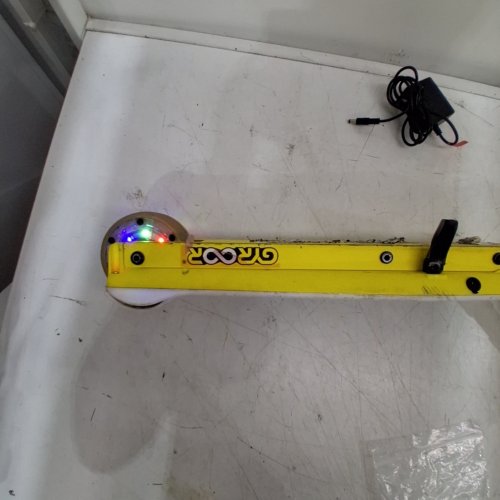 KID'S GYROOR ELECTRIC SCOOTER WITH LED LIGHTS - 5MPH - 110 LBS CAP - MINIONS YELLOW (MODEL: KS2) image 2