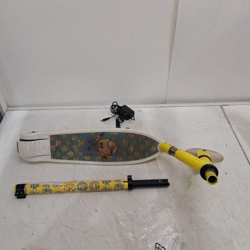 KID'S GYROOR ELECTRIC SCOOTER WITH LED LIGHTS - 5MPH - 110 LBS CAP - MINIONS YELLOW (MODEL: KS2) image 4