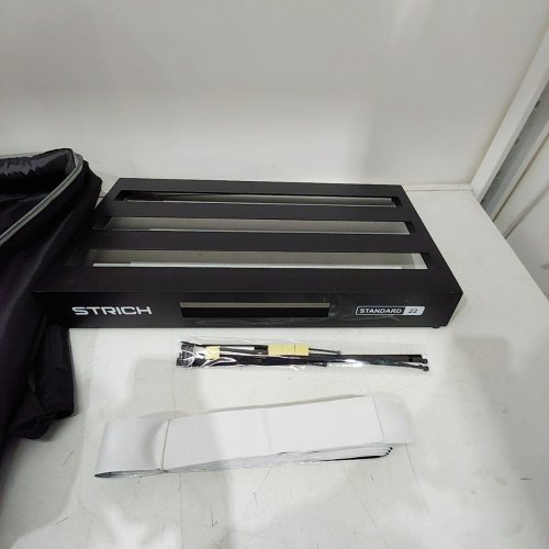 STRICH GUITAR PEDAL BOARD WITH CARRYING BAG - 22" X 12.5" - BLACK image 3