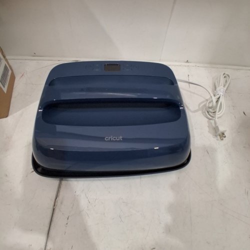 CRICUT EASYPRESS® SE HEAT TRANSFER MACHINE - 12" X 10" - BLUE - (MODEL: 2012729) image 3