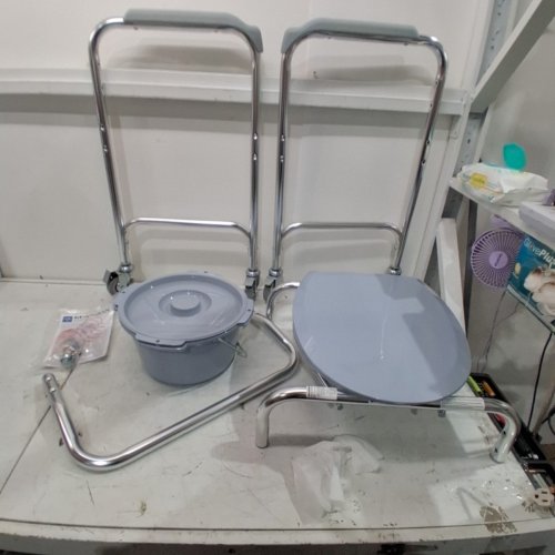 MEDLINE ELONGATED ALUMINUM BEDSIDE COMMODE WITH WHEELS - CAN BE USED AS RAISED TOILET SEAT - GREY (MODEL: G1-501LWX1) image 2