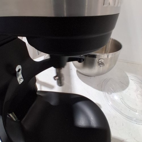 KITCHEN AID ARTISAN® SERIES TILT-HEAD STAND MIXER - 5QT - OXY BLACK - (MODEL:KSM150WPOB) image 2