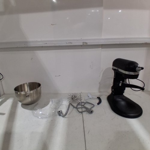 KITCHEN AID ARTISAN® SERIES TILT-HEAD STAND MIXER - 5QT - OXY BLACK - (MODEL:KSM150WPOB) image 3