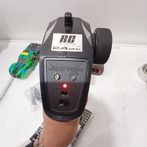 HAIBOXING 1:14 REMOTE CONTROL CAR 4X4 "RACE TRUCK" - 39KM/H TOP SPEED - BLACK/GREEN/PURPLE - (MODEL: HBX2105) image 2