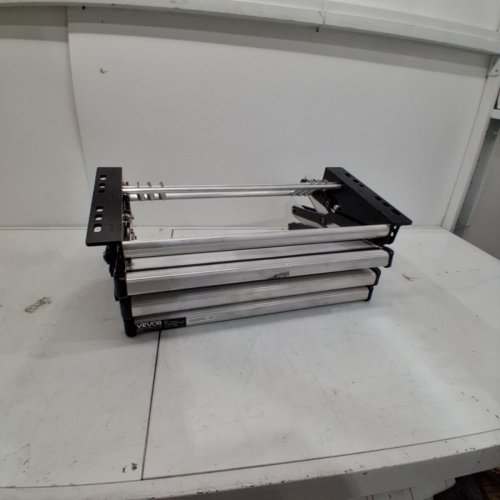 MANUAL RETRACTABLE RV STAIRS WITH 3 STEPS - 440LBS MAX - SILVER/BLACK (MODEL: TWGCP00160) image 2