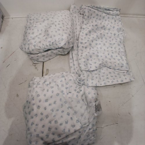 6PC SLUMBERCHILL COOLING SHEET SET WITH MOISTURE WICKING - KING - FLOWER PATTERN (MODEL: 1916201) image 2