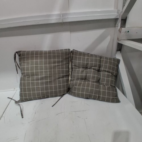 2PC CHECKERED CHAIR SEAT CUSHION WITH DETACHABLE BACK - 16" X 16" (16" X 32") - GREY/WHITE image 3