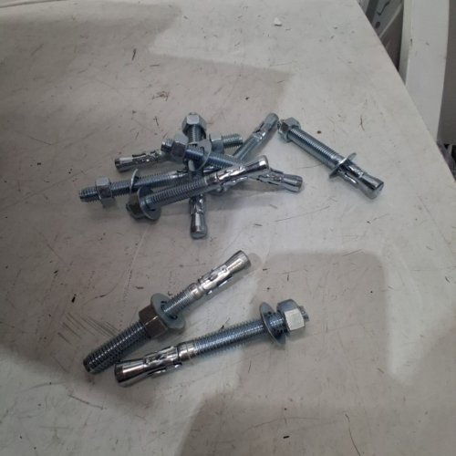 100PK WEDGE ANCHOR BOLTS - 4-1/2" - SILVER STAINLESS STEEL image 3