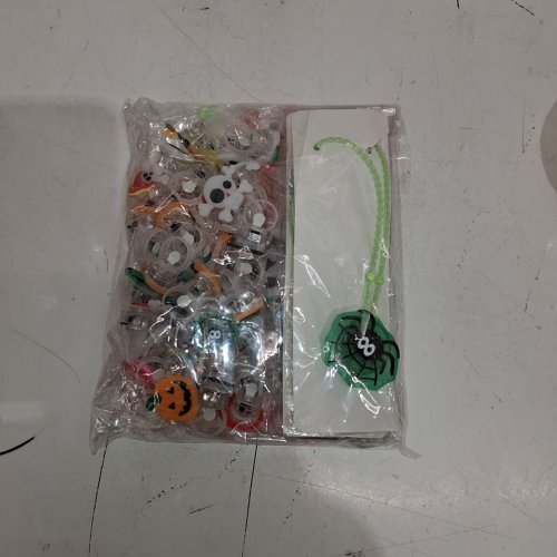 48PC HALLOWEEN NOVELTY JEWELRY - RING, NECKLACES. BRACELETS - MULTICOLOUR image 2