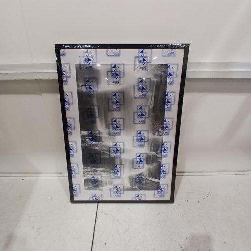 AMERICANFLAT PICTURE FRAME - 18" X 26" - BLACK image 2