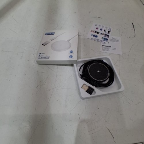 BENFEI 2-IN-1 MAGENETIC WIRELESS CHARGER USB-A / USB-C - 15W OUTPUT - BLACK - (MODEL: CW130) image 3