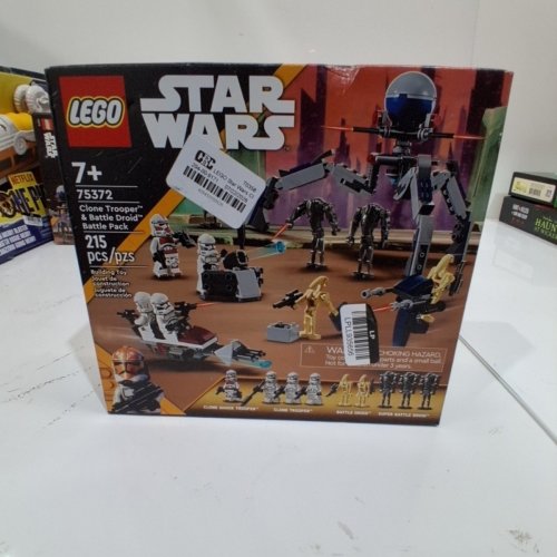 215PC LEGO STAR WARS CLONE TROOPER & BATTLE DROID- AGES 7+ (MODEL: 75372) image 2