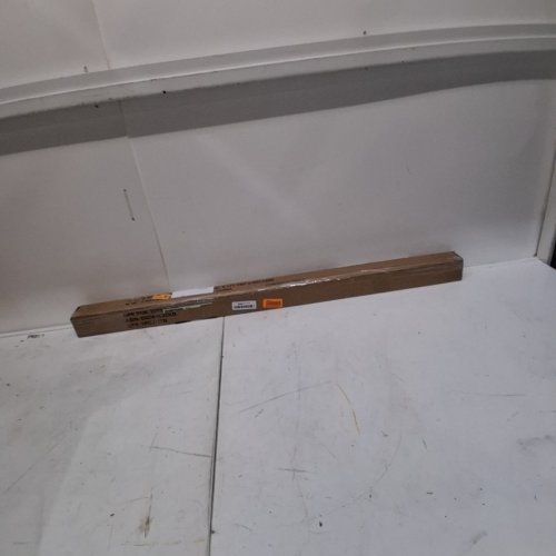AMAZON BASICS ADJUSTABLE LENGTH CLOTHES HANGING ROD - 48" - 72" - CHROME (MODEL:B0DK6JSC9M) image 4