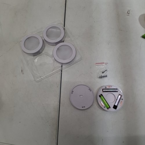 4PK GENERAL ELECTRIC BATTERY POWERED TOUCH-ACTIVATED LED PUCK LIGHTS - 20 LM - WHITE image 2