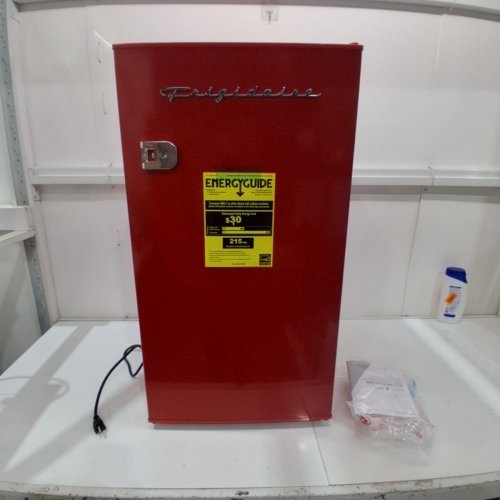 FRIGIDAIRE RED RETRO COMPACT REFRIGERATOR - 3.2CU.FT - RED image 3