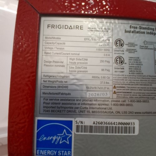 FRIGIDAIRE RED RETRO COMPACT REFRIGERATOR - 3.2CU.FT - RED image 6