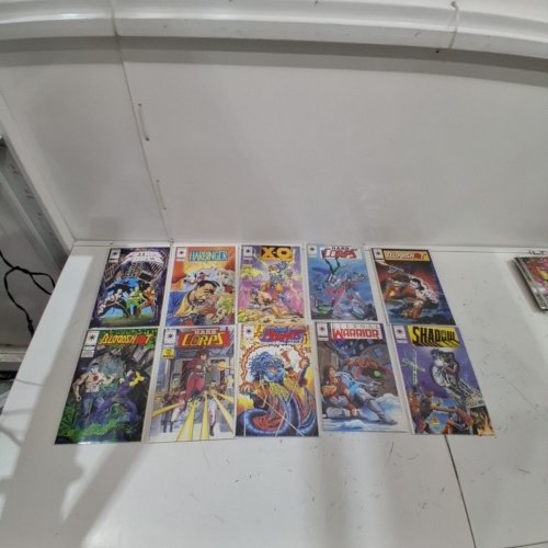10 ASSTD VALIANT COMIC BOOKS - VARIOUS AUTHORS image 2