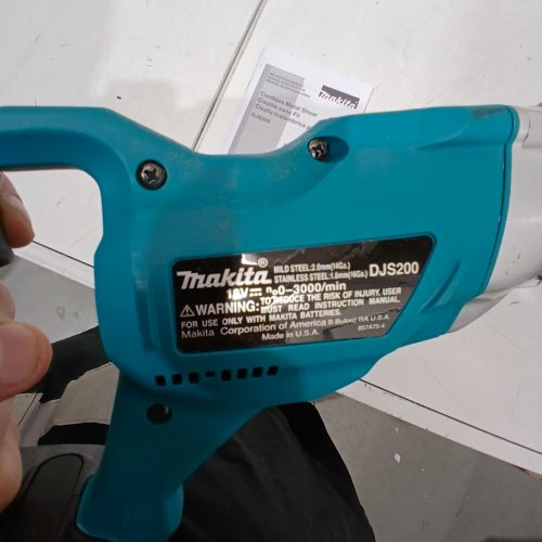 MAKITA CORDLESS METAL STRAIGHT SHEAR - TOOL ONLY - 18 V - (MODEL: DJS200) image 2