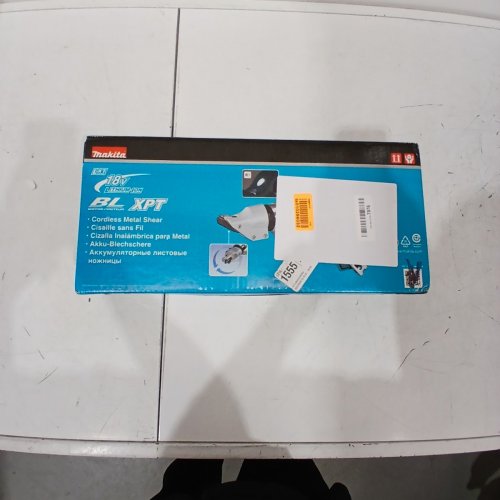 MAKITA CORDLESS METAL STRAIGHT SHEAR - TOOL ONLY - 18 V - (MODEL: DJS200) image 7