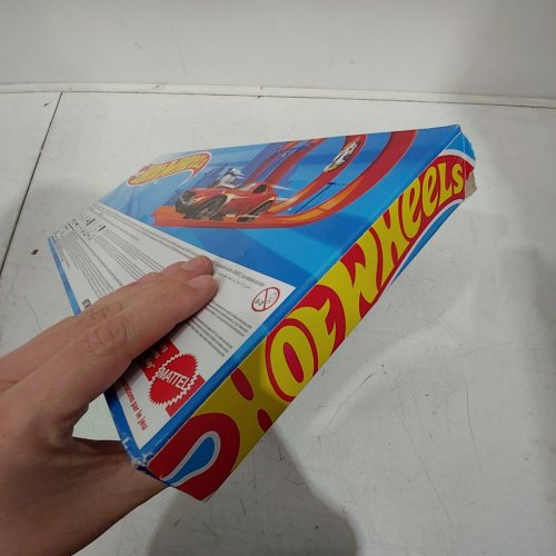 20PK HOT WHEELS, 1:64 SCALE SPORTS AND RACE CAR COLLECIBLE VEHICLES - STYLES WILL VARY image 3