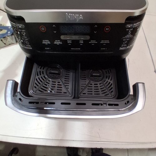 NINJA FOODI 6-IN-1 DUALZONE FLEX BASKET AIR FRYER - 7QT MEGA ZONE - BLACK (MODEL: DZ071C) image 5
