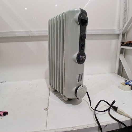 DELONGHI RADIAS OIL FILLED RADIATOR, ECO DIGITAL FULL ROOM RADIANT ELECTRIC SPACE HEATER - LIGHT GREY (MODEL:TRRS0715ECA) image 3