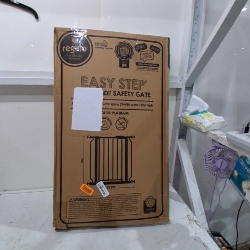 REGALO EASY STEP 49" EXTRA WIDE BABY GATE - 30"X49" - PLATINUM (MODEL: 1164 EP DS) image 4