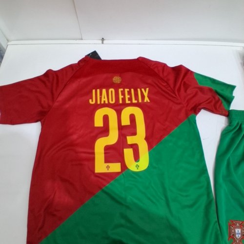 3PC PORTUGAL SOCCER UNIFORM SET - JIAO FELIX #23 - SMALL - RED/GREEN image 4