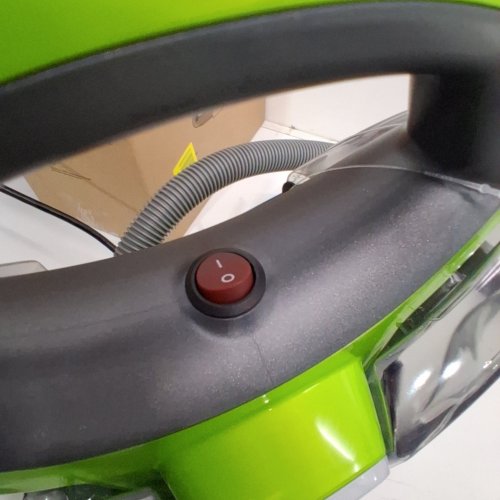 BISSELL LITTLE GREEN PORTABLE DEEP CLEANING VACUUM - 37OZ TANK MAX - GREEN/GREY (MODEL : 2513B) image 2