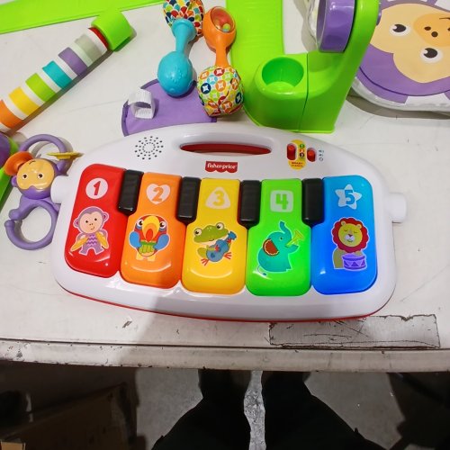 FISHER-PRICE BABY ACTIVITY MAT GLOW AND GROW KICK & PLAY PIANO GYM, PORTABLE MUSICAL TOY WITH SMART STAGES LEARNING AND MARACAS, AGES 0+ MONTHS - MULTICOLOR (MODEL:HWD99) image 2