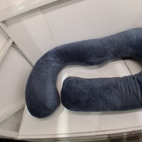 U-SHAPED BODY PILLOW / PREGNANCY PILLOW WITH WASHABLE COVER - 46" - GREY image 5