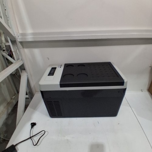 EUHOMY PORTABLE CAR REFRIGERATOR - BLACK (ITEM: CF004-25BL-CAEH) image 4