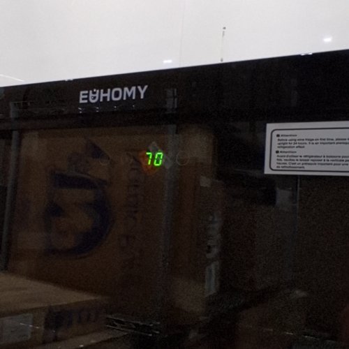EUHOMY COMPACT COUNTERTOP MINI WINE/DRINKS COOLER FRIDGE - 96L - BLACK (MODEL: BR001-55BL-CAEH) image 2