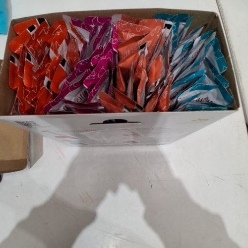 71PK CATIT CREAMY LICKABLE TREATS, MEGA MIX - 15G EACH (MODEL:1777078) image 2