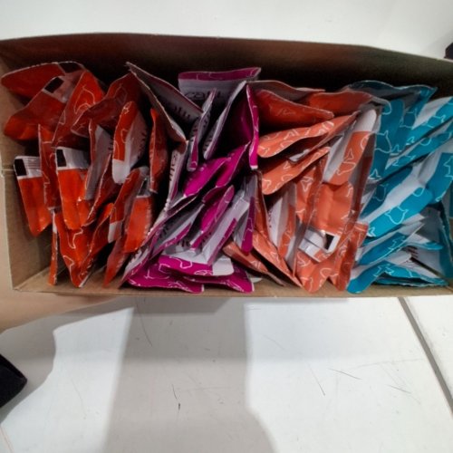 71PK CATIT CREAMY LICKABLE TREATS, MEGA MIX - 15G EACH (MODEL:1777078) image 3