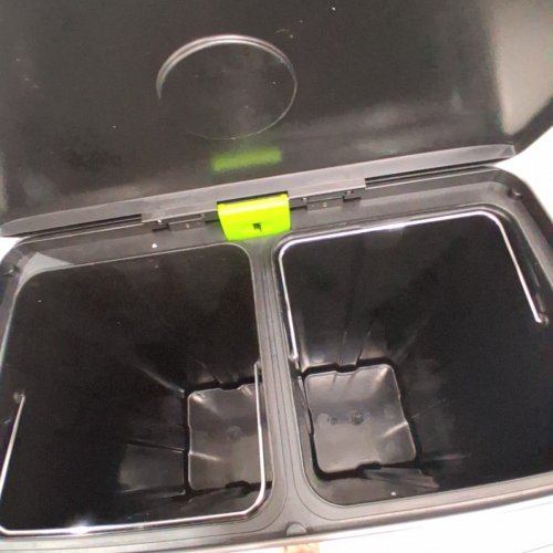 AMAZON BASICS RECTANGULAR DUAL COMPARTMENT RECYCLING GARBAGE TRASH CAN WITH SOFT CLOSE LID - 60L - SILVER/BLACK image 3