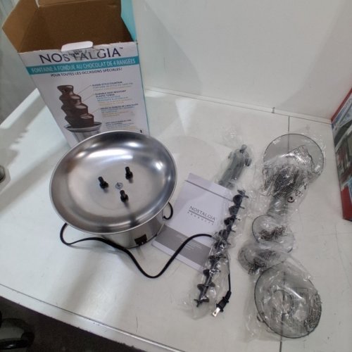 NOSTALGIA 4-TIER CHOCOLATE FONDUE FOUNTAIN - 32OZ - STAINLESS STEEL (MODEL: NCFF986SS) image 3