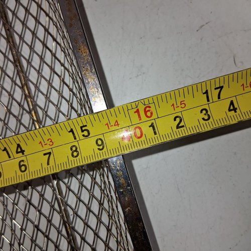 WIRE MESH OVEN TRAY - SILVER TONE image 4