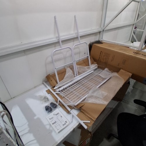 SHARE CLOTHING RACK WITH LOCKABLE WHEELS - WHITE image 3