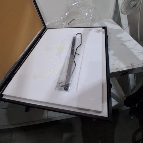 JERSEY DISPLAY FRAME CASE LARGE LOCKABLE 31.5" X 23.5 - BLACK image 3