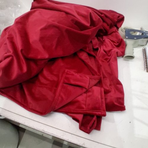 (1PANEL) SHINY LUXURY EXTRA LONG LIGHT BLOCKING VELVET CURTAINS - 8FT X 12FT - RED image 3