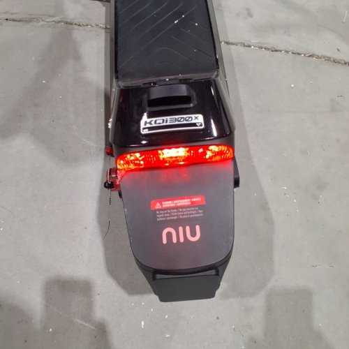 NIU ALL-TERRAIN SUSPENSION ELECTRIC KICK SCOOTER - MAX/CAP 265 LBS - BLACK (MODEL: KQI 300P) image 3