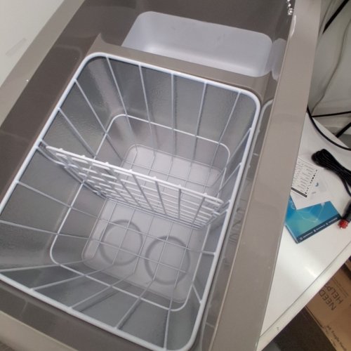EUHOMY ELECTRIC COOLER CAR REFRIGERATOR WITH BLUETOOTH APP CONTROL - 12V/24V DC - 47QT - BLACK/GREY - (MODEL: CF-45)) image 4