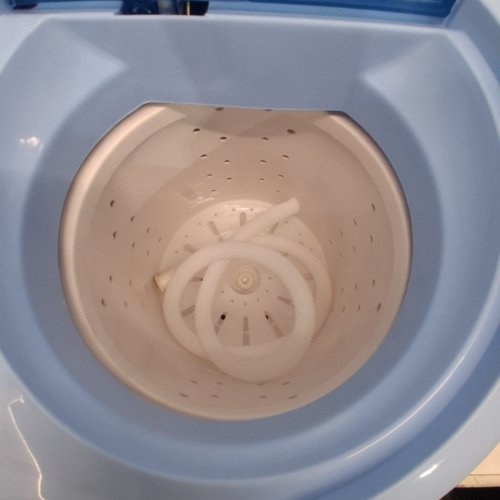 PYLE PURE CLEAN 2-IN-1 MINI TOP LOAD PORTABLE WASHER & SPIN DRYER - 7.7LBS CAPACITY - 110V - WHITE/BLUE (MODEL: PUCWM22) image 6